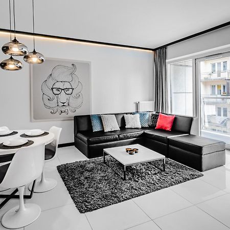 Apartamenty Homely Place Casa Verona - Stary Rynek - Parking Poznan Exterior photo