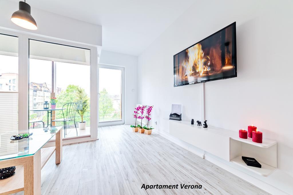 Apartamenty Homely Place Casa Verona - Stary Rynek - Parking Poznan Exterior photo